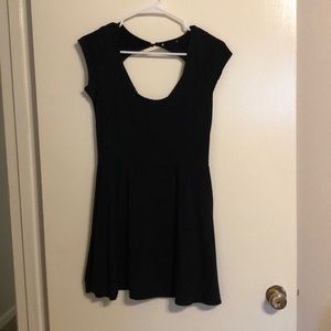Cute black mini dress!